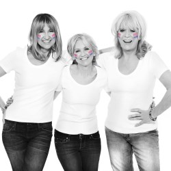 The Loose Women support Race For Life 