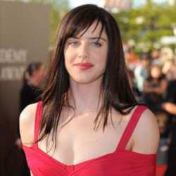 Michelle Ryan works red at the BAFTAs