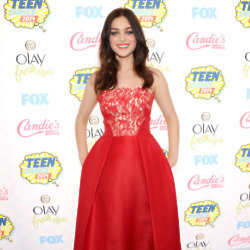 Odeya Rush looked gorgeous at the Teen Choice Awards