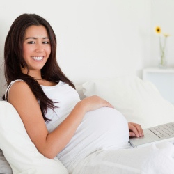 Keep fit and healthy while pregnant 