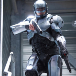 Joel Kinnaman in RoboCop