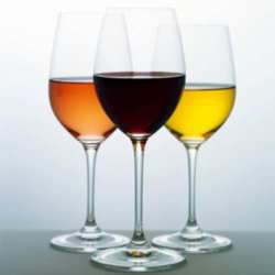 Adults are unaware that there are 134 calories in a glass of wine