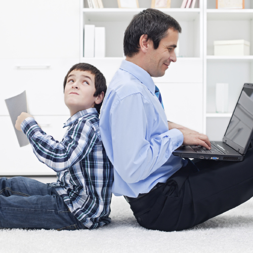 dad-with-son-on-laptop-160509610.jpg