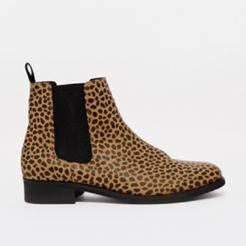 Monki Selina Leopard Print Chelsea Boots