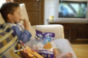 Eating in front of the TV can have bad consequences for a child's health