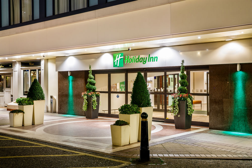 The entrance to Holiday Inn London - Bloomsbury
