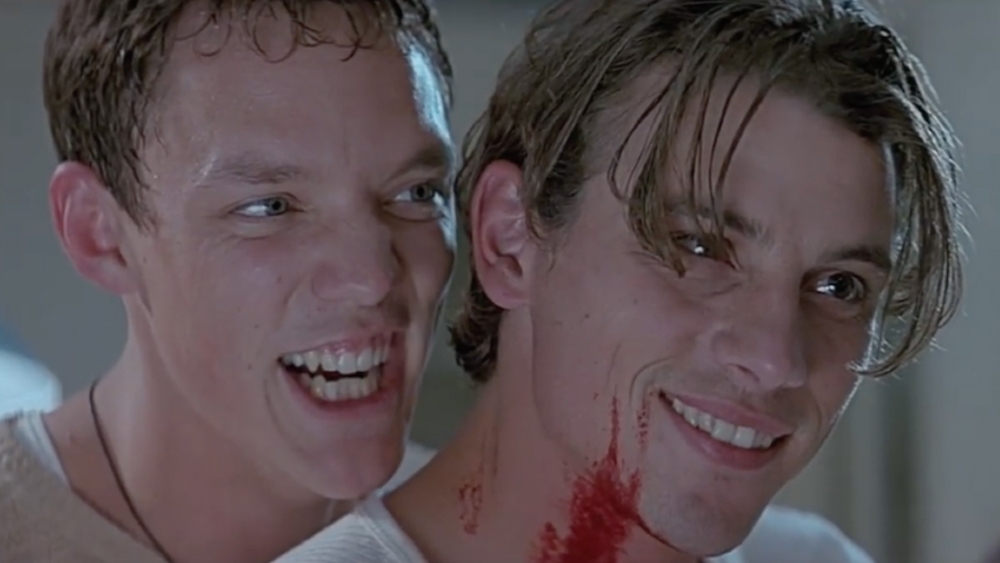 Matthew Lillard (left) played Stu in the original Scream movie / Picture Credit: Dimension Films