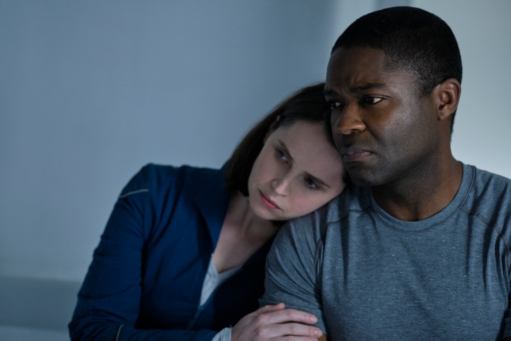 Felicity Jones and David Oyelowo in The Midnight Sky / Picture Credit: Netflix