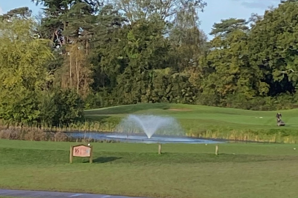 Golf Course Lake & Fountain
