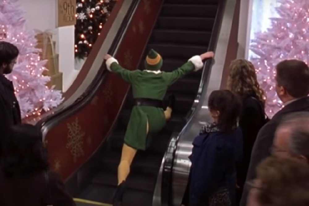 Buddy is unsure how to use an escalator... / Picture Credit: New Line Cinema