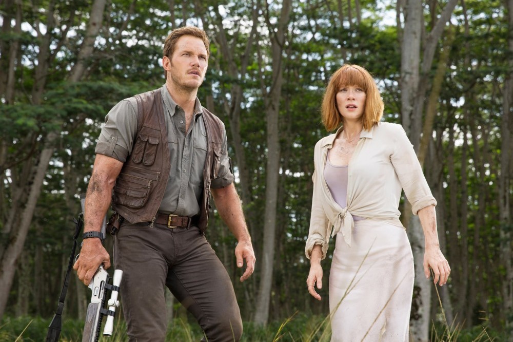 Chris Pratt and Bryce Dallas Howard in Jurassic World / Picture Credit: Universal Pictures