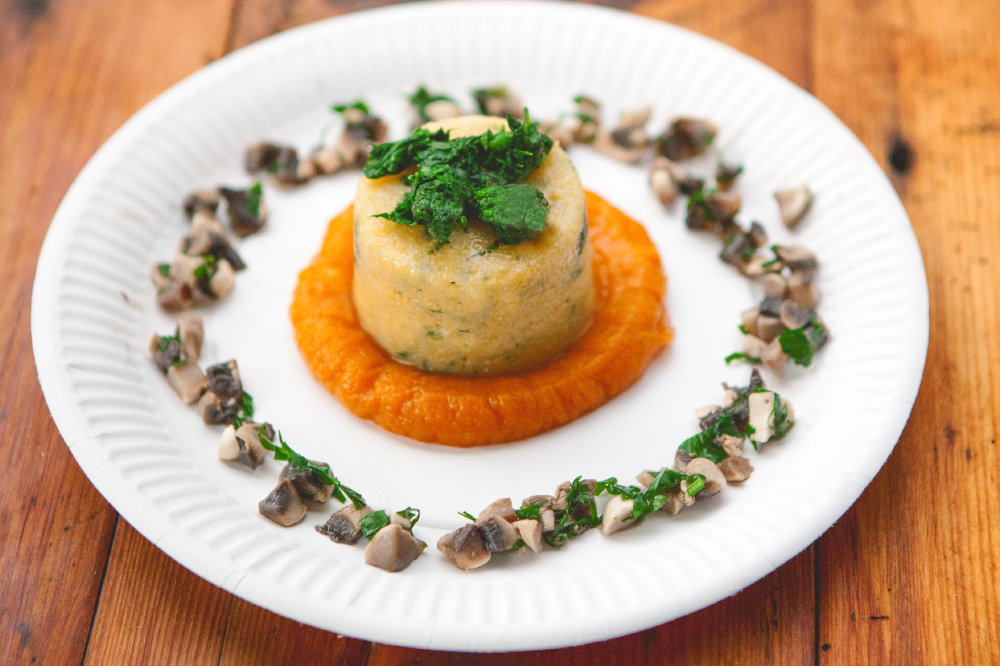 Polenta Muffins with Carrot Cream and Spinach