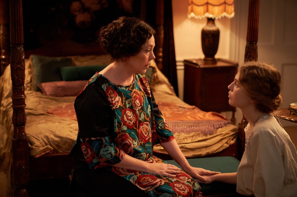 Olivia Colman and Odessa Young / Picture Credit: Lionsgate