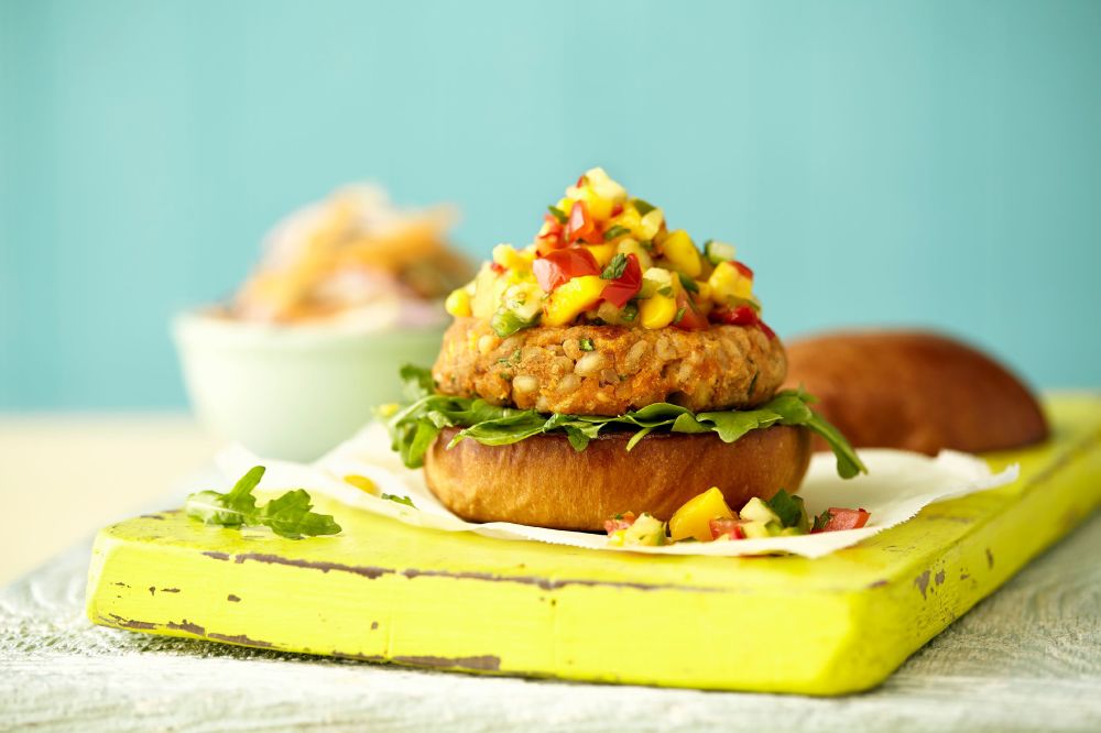Barley and lentil burgers with a sweet and spicy salsa