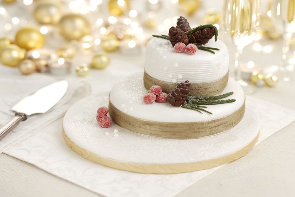 Tesco finest Two Tier Winter Enchantment Cake