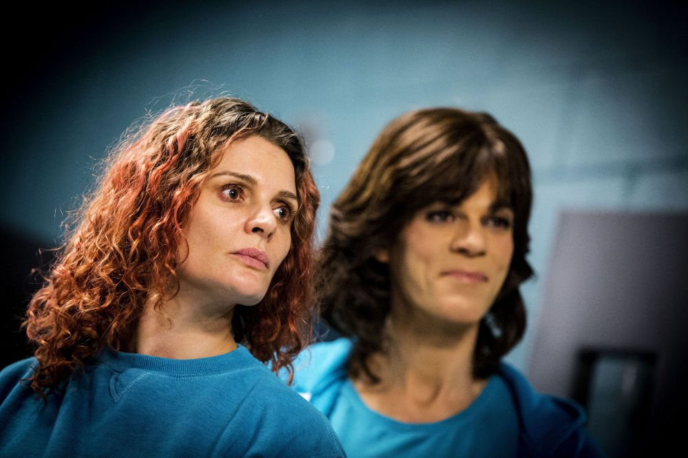 Danielle Cormack and Socratis Otto as Bea Smith and Maxine Conway