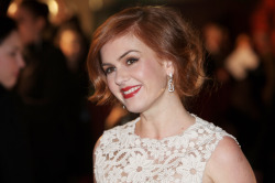 Isla Fisher says her marriage to Sacha Baron Cohen isn’t “normal”.