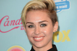 Miley Cyrus' Car Stolen