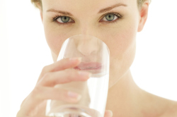Experts warn of health risks of dehydration