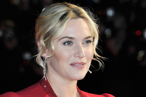 Kate Winslet Hits Out At Pregnancy Critics
