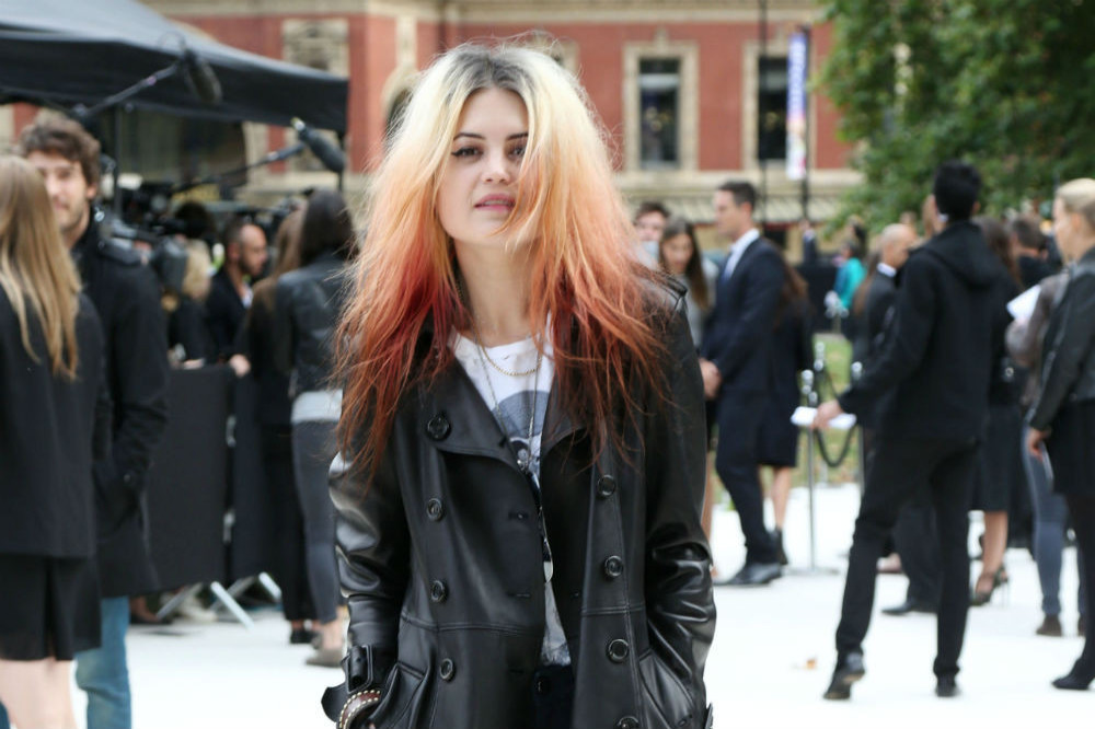 Alison Mosshart's mother confirms Damian Lewis romance