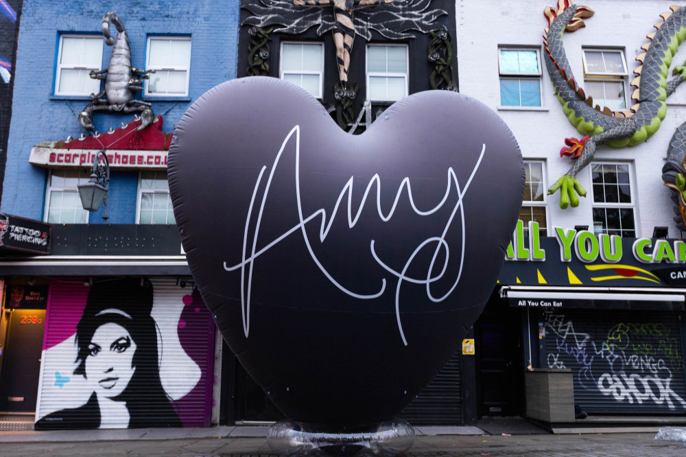 Amy Winehouse Camden installation