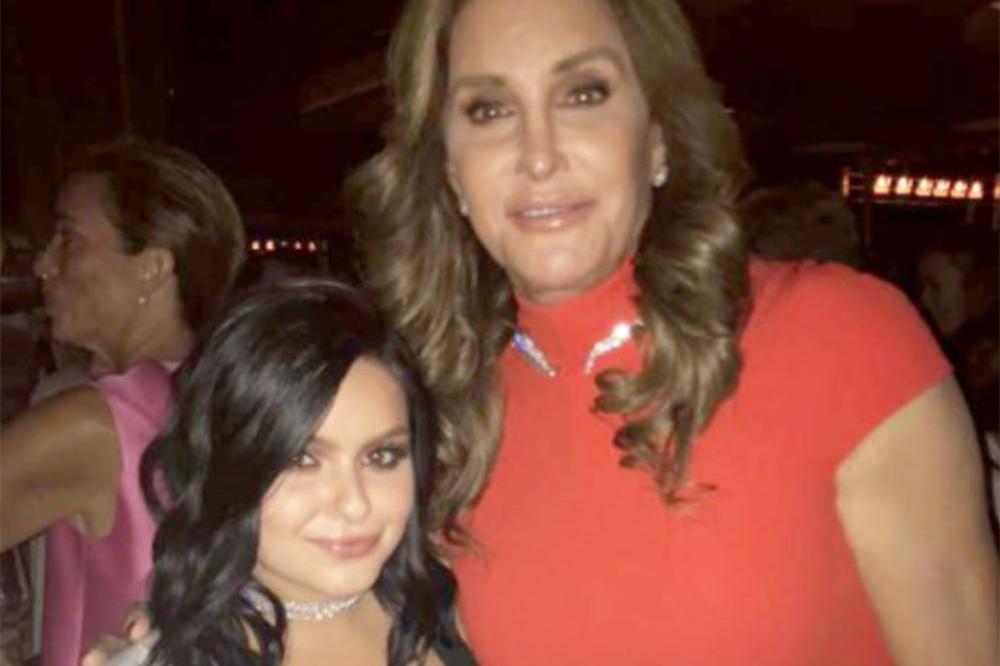 Ariel Winter and Caitlyn Jenner (c) Snapchat