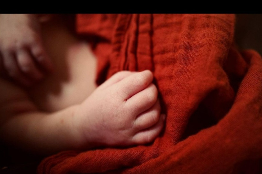 Ashley Greene's baby announcement (c) Instagram