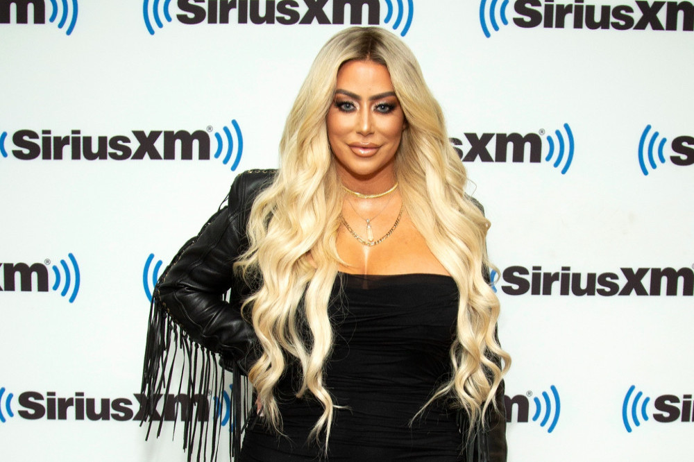 Aubrey O'Day uses journaling to ease her anxiety