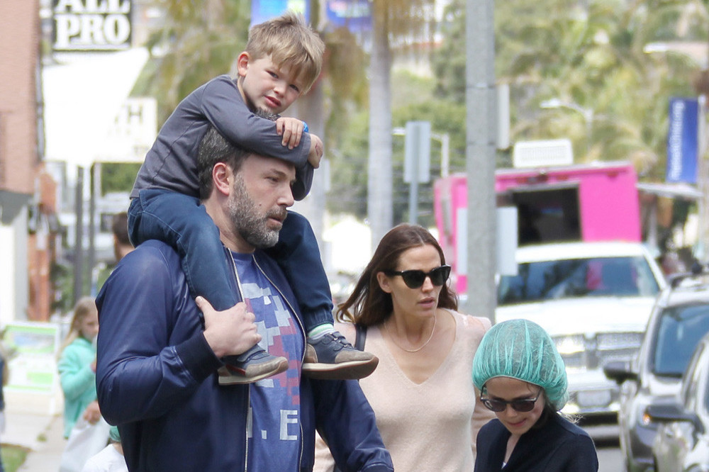 Ben Affleck has backtracked on his ‘sad’ claim he’d have kept drinking if he had stayed married to Jennifer Garner