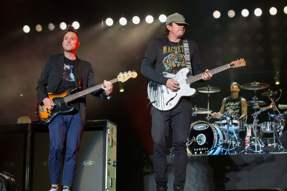 Tom DeLonge Reunites With Blink-182 Bandmates for Tour