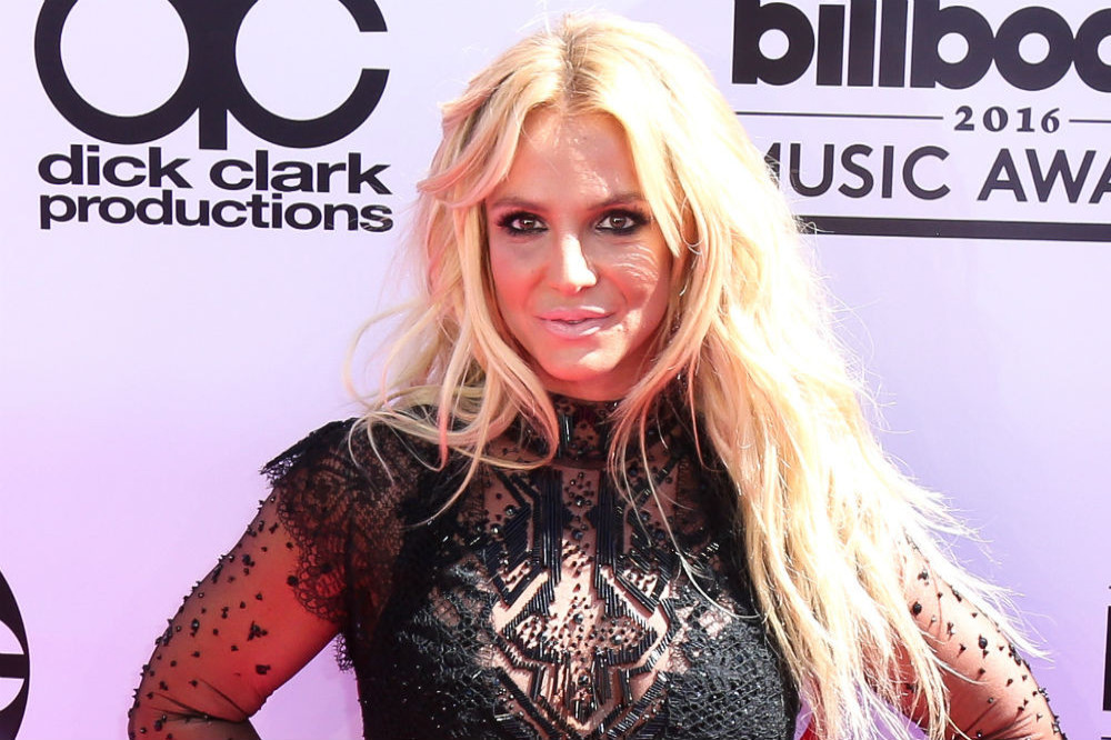 Britney Spears asked to pay mom's bill