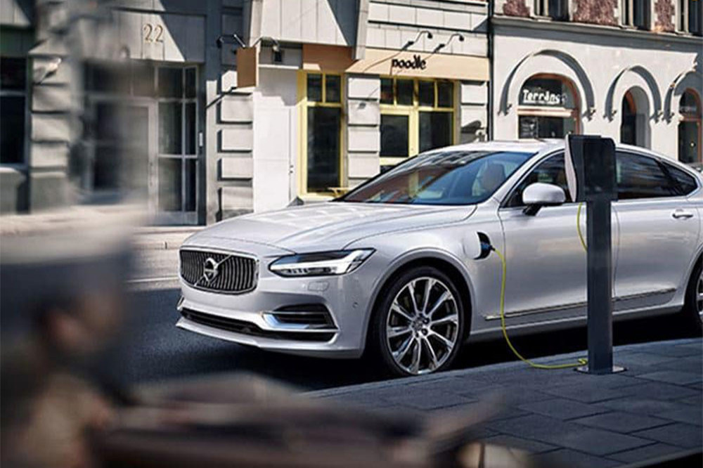 Volvo teams up with Google and YouTube
