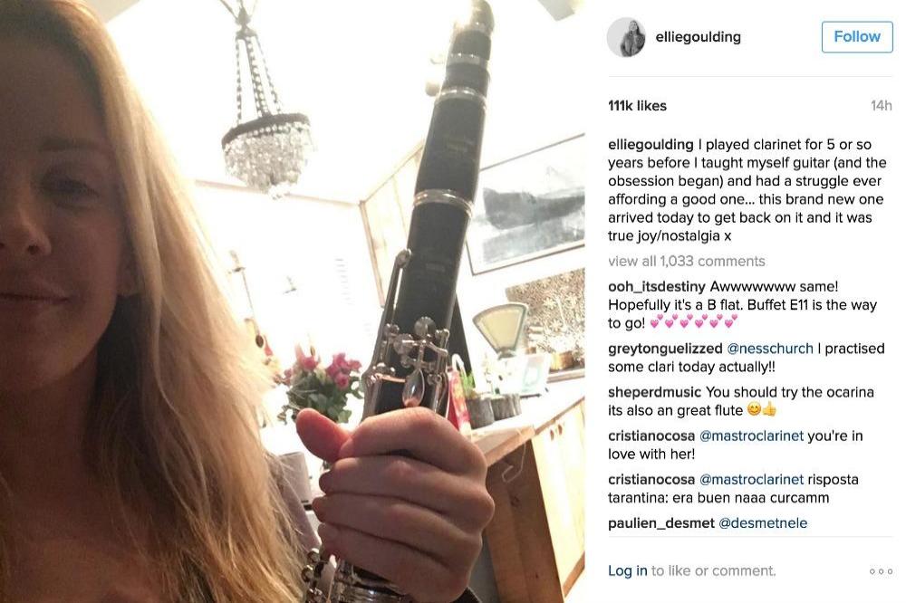Ellie Goulding and her clarinet (c) Instagram