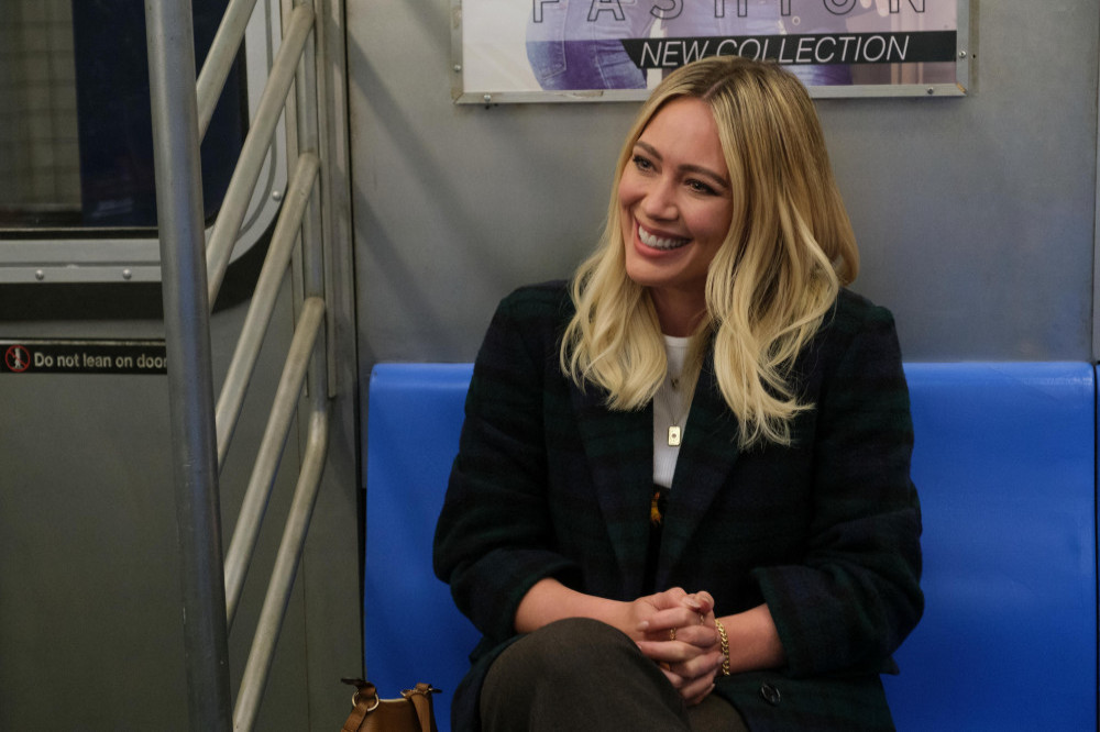 Hilary Duff defends driving her daughter around without a booster seat