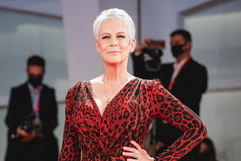 Jamie Lee Curtis refused to suck in her stomach for her new movie