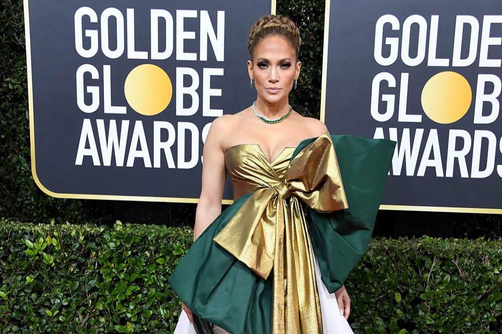  Jennifer Lopez  waits till last second to pick Golden  