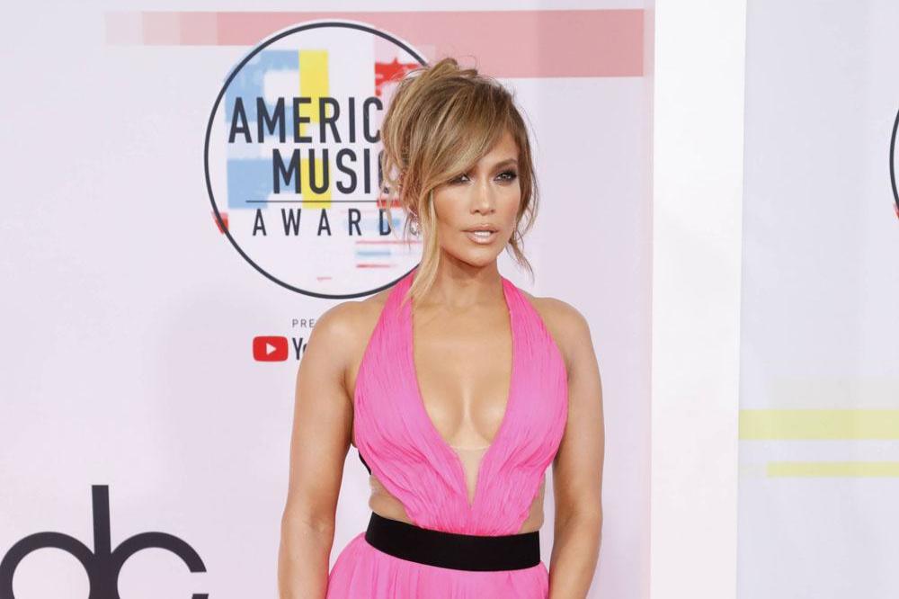Jennifer Lopez at American Music Awards 2018