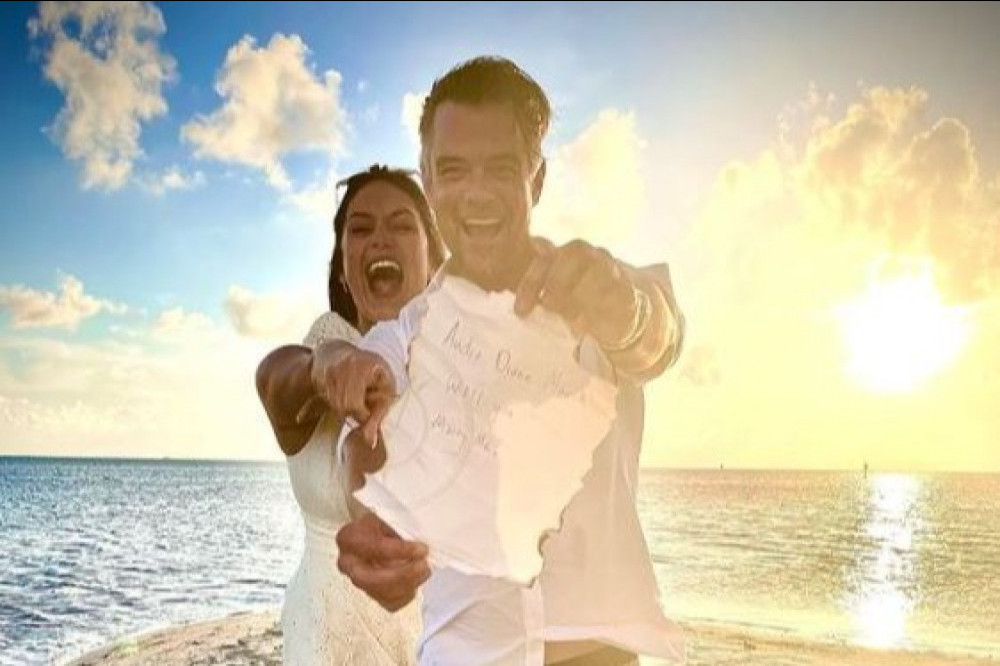 Josh Duhamel has married Audra Mari (C) Audra Mari/Instagram
