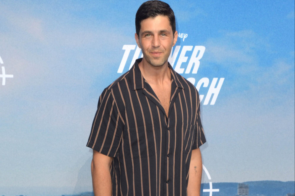 Josh Peck isn't really friends with Drake Bell anymore