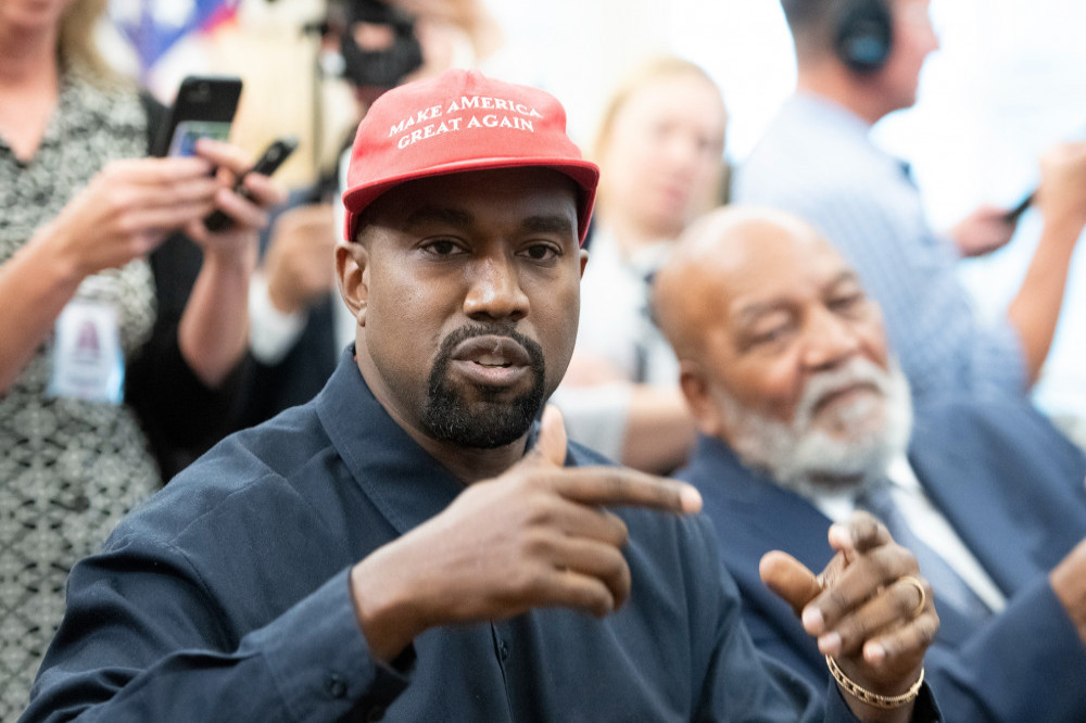 Kanye West wants to win Kim Kardashian West back