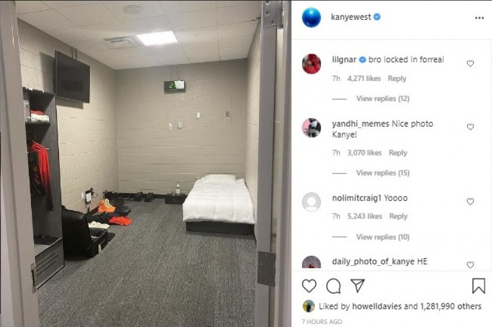 Kanye West's living space (c) Instagram
