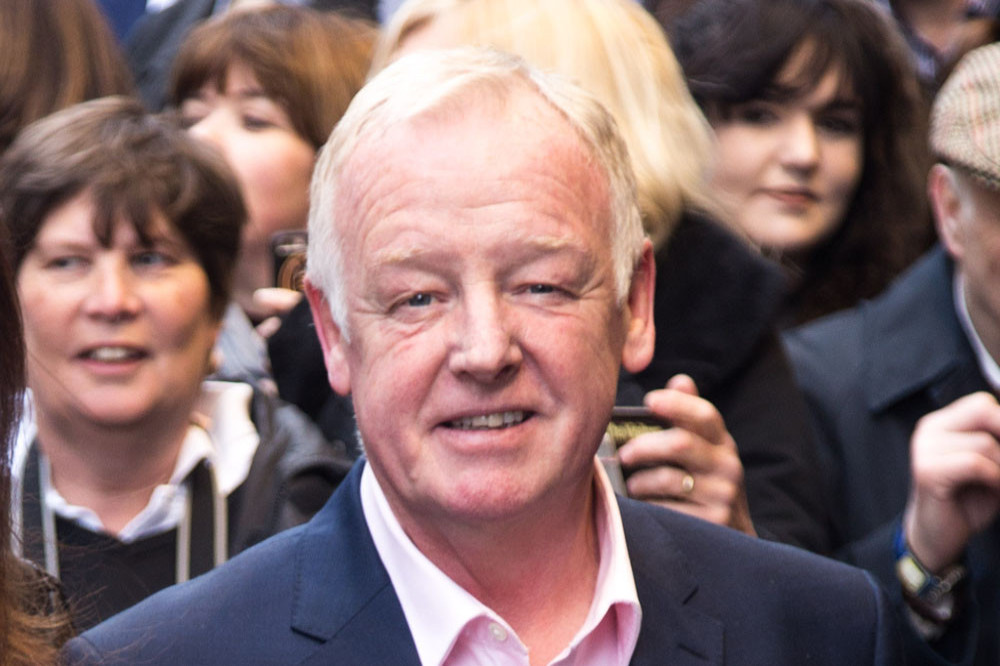 Les Dennis lost three stone after health scare