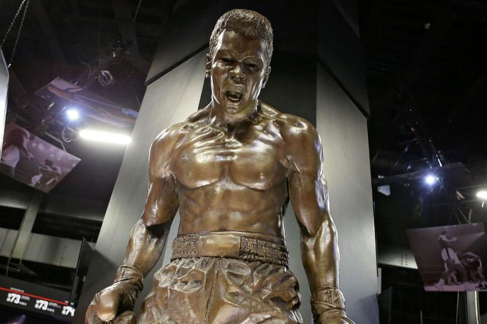 Muhammad Ali statue 
