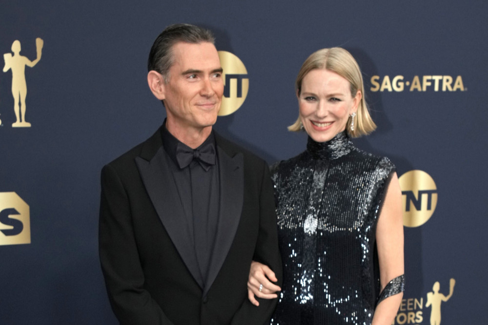 Naomi Watts and Billy Crudup make red carpet debut at the SAG Awards