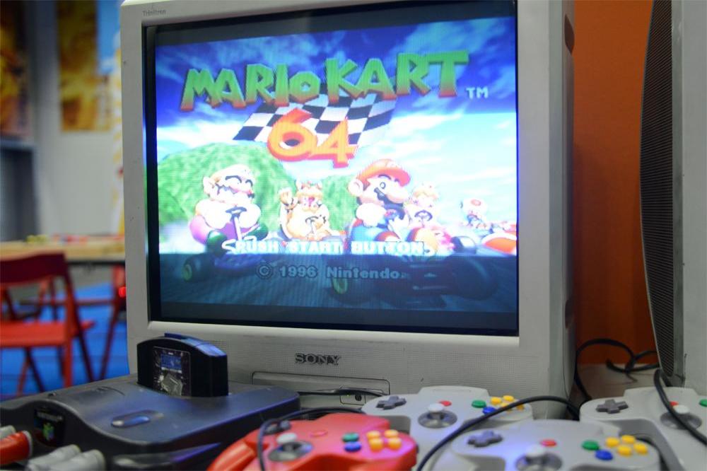 Nintendo 64 game Mario Kart 64