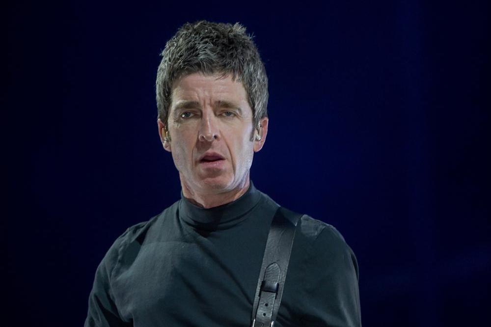 Noel Gallagher 'doesn't give a f***' what Oasis fans think ...