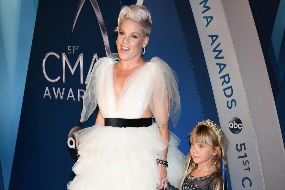 Pink with her daughter Willow