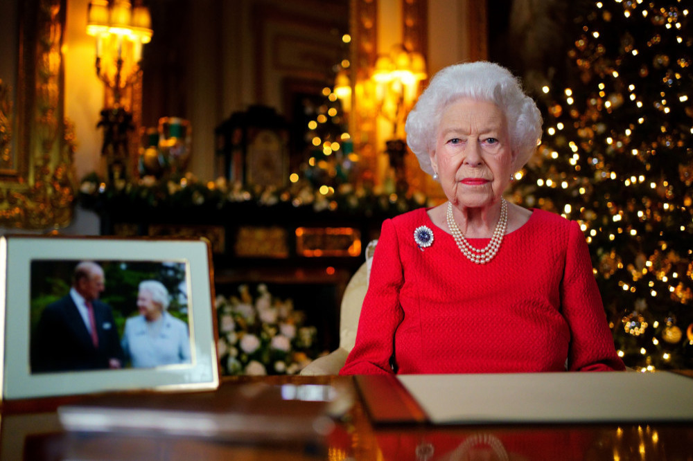 Queen Elizabeth will pay tribute to Prince Philip in her Christmas speech