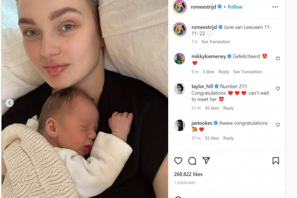 Romee Strijd and her new baby (c) Instagram